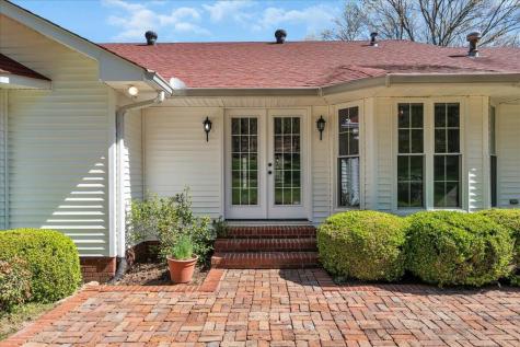 369 Sweetens Cove Road South Pittsburg TN 37380