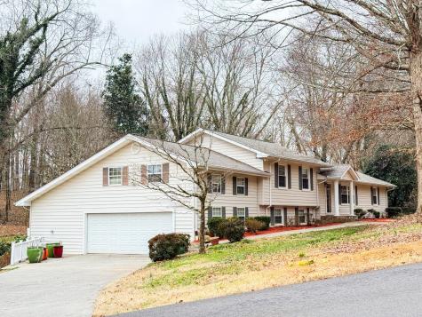 1515 Crestway Drive Athens TN 37303
