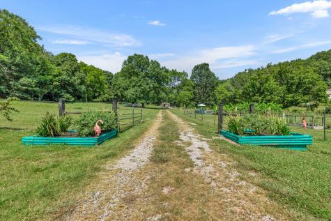 4877 Sparta Pike Watertown TN 37184