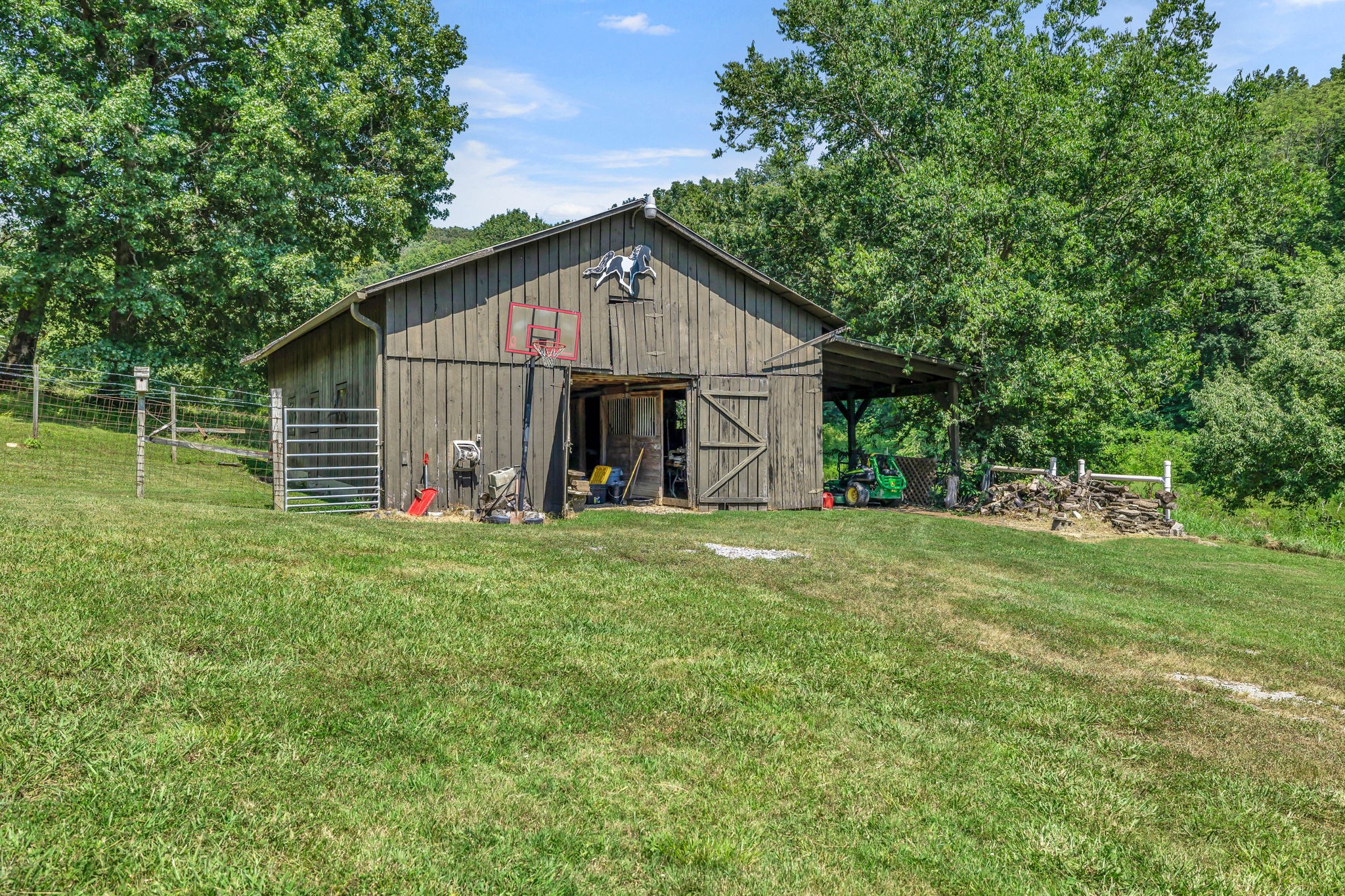 4877 Sparta Pike Watertown TN 37184