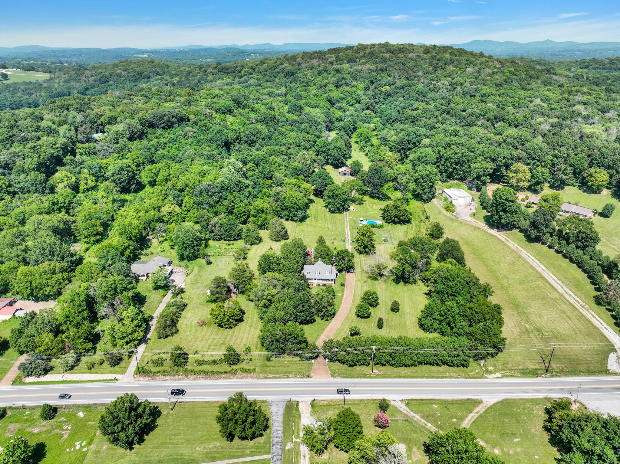 4877 Sparta Pike Watertown TN 37184