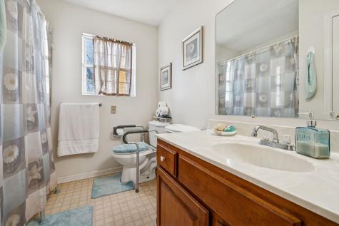1337 Oaklawn Road Chapmansboro TN 37035