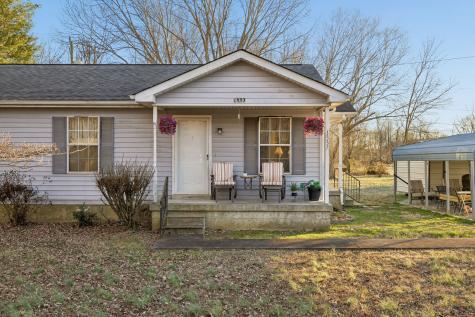 1337 Oaklawn Road Chapmansboro TN 37035