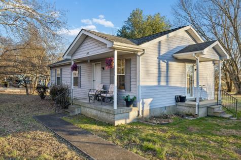 1337 Oaklawn Road Chapmansboro TN 37035