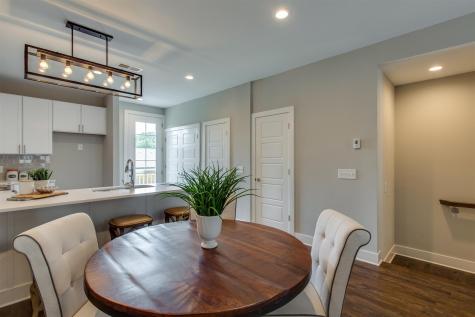 217 Porter Village Circle Nashville TN 37206