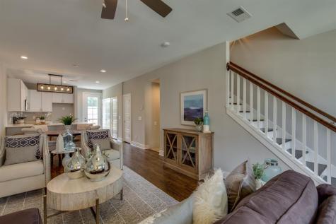 217 Porter Village Circle Nashville TN 37206