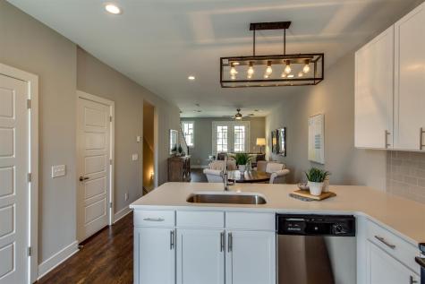 217 Porter Village Circle Nashville TN 37206