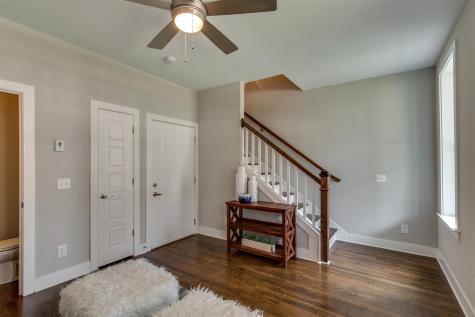 217 Porter Village Circle Nashville TN 37206