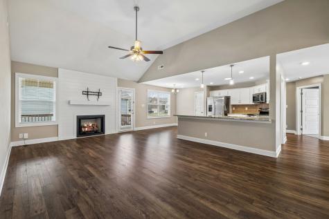 3565 Torrington Lane Clarksville TN 37042