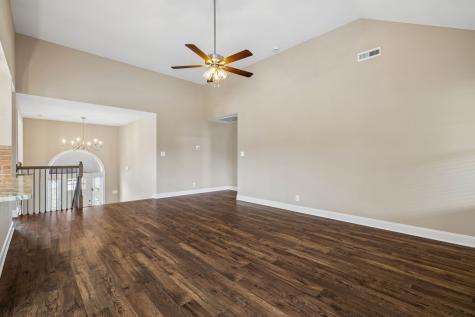 3565 Torrington Lane Clarksville TN 37042
