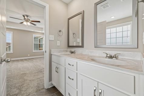 3565 Torrington Lane Clarksville TN 37042