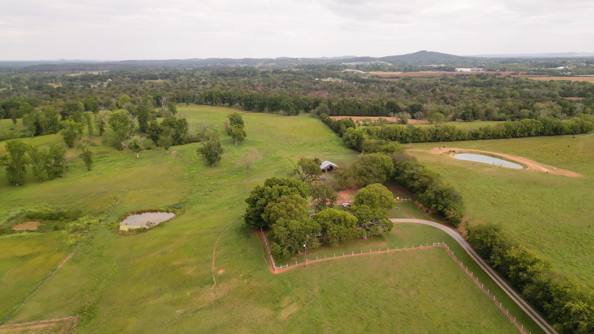 734 Old Nashville Dirt Road Shelbyville TN 37160