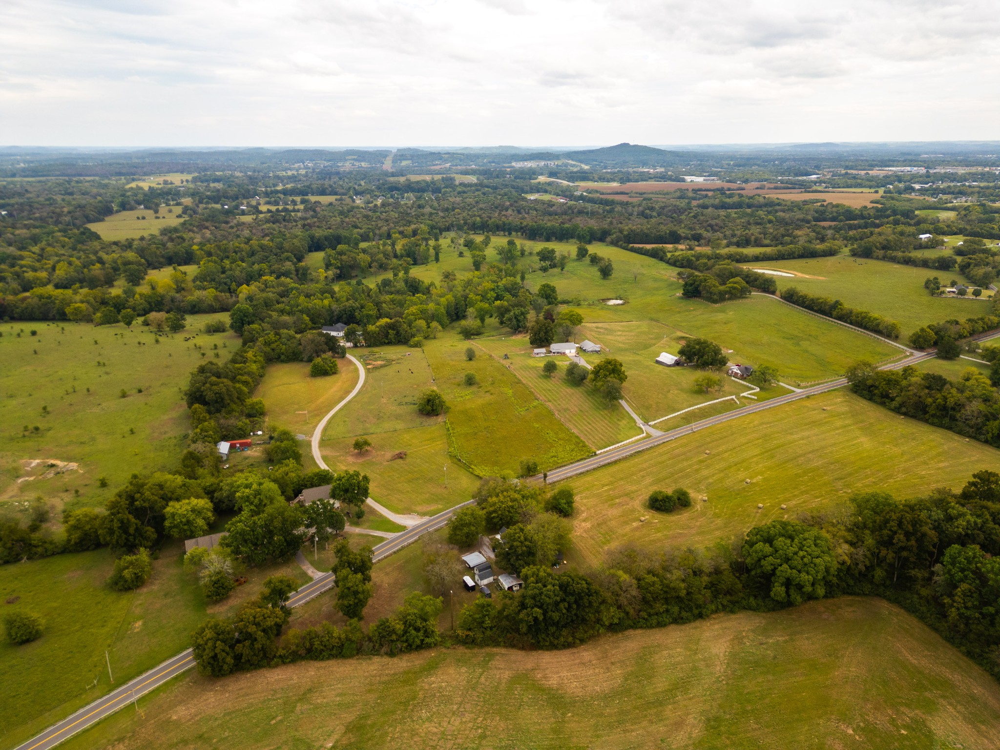 734 Old Nashville Dirt Road Shelbyville TN 37160