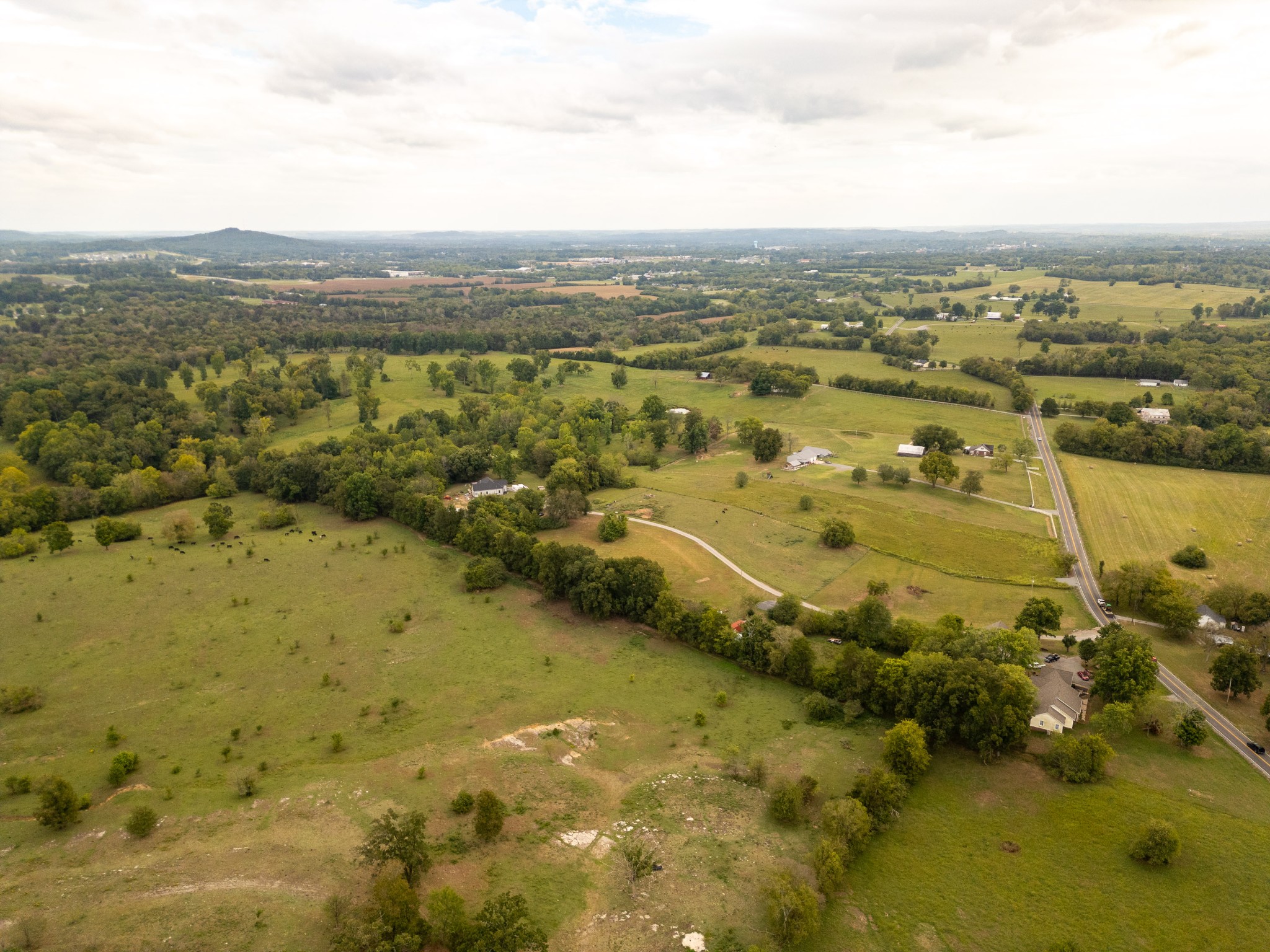 734 Old Nashville Dirt Road Shelbyville TN 37160