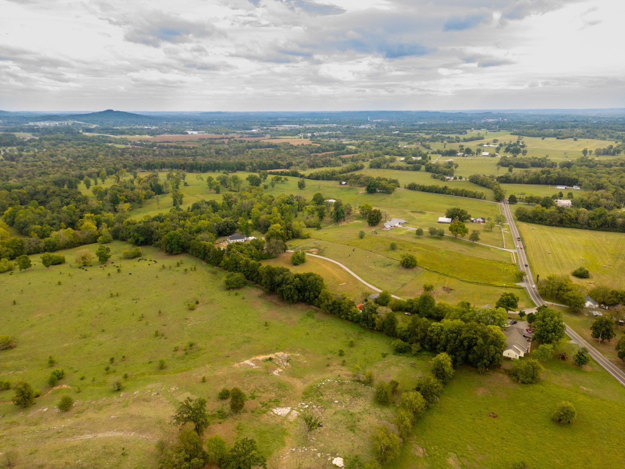 734 Old Nashville Dirt Road Shelbyville TN 37160