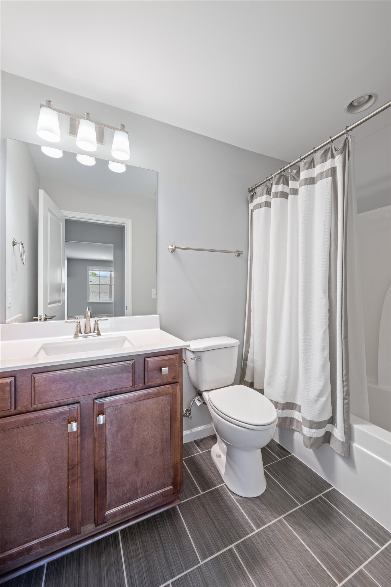 2326 Stonecenter Lane Murfreesboro TN 37128