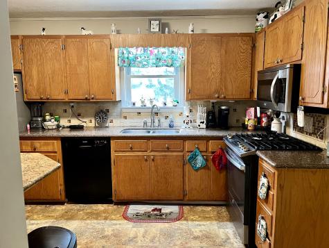 2195 Higginbottom Road Selmer TN 38375