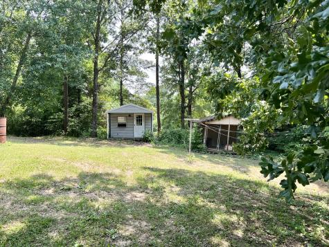 2195 Higginbottom Road Selmer TN 38375