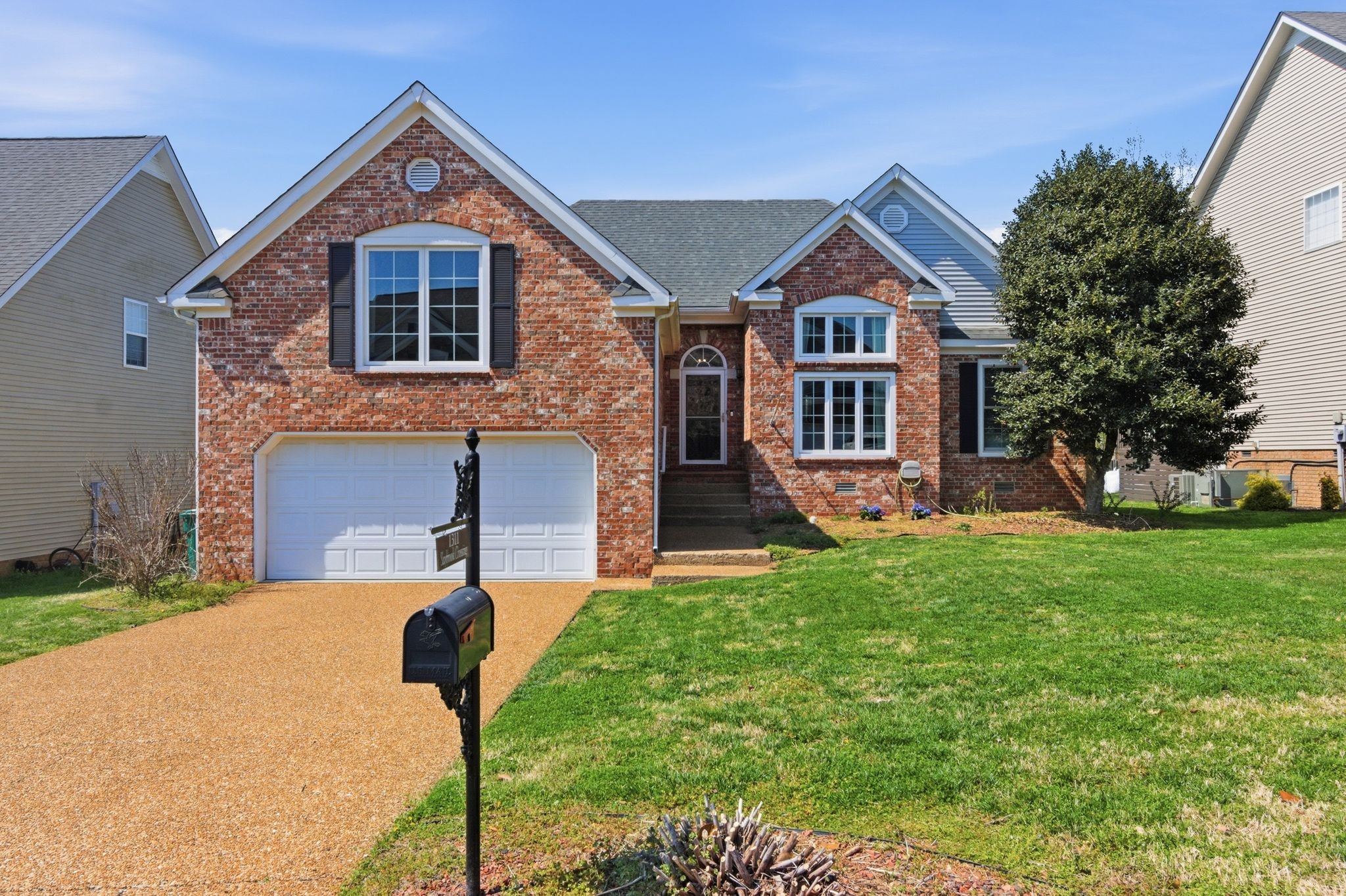 1311 Saybrook Crossing Thompsons Station TN 37179
