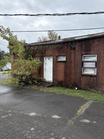 501 Oak Drive Manchester TN 37355