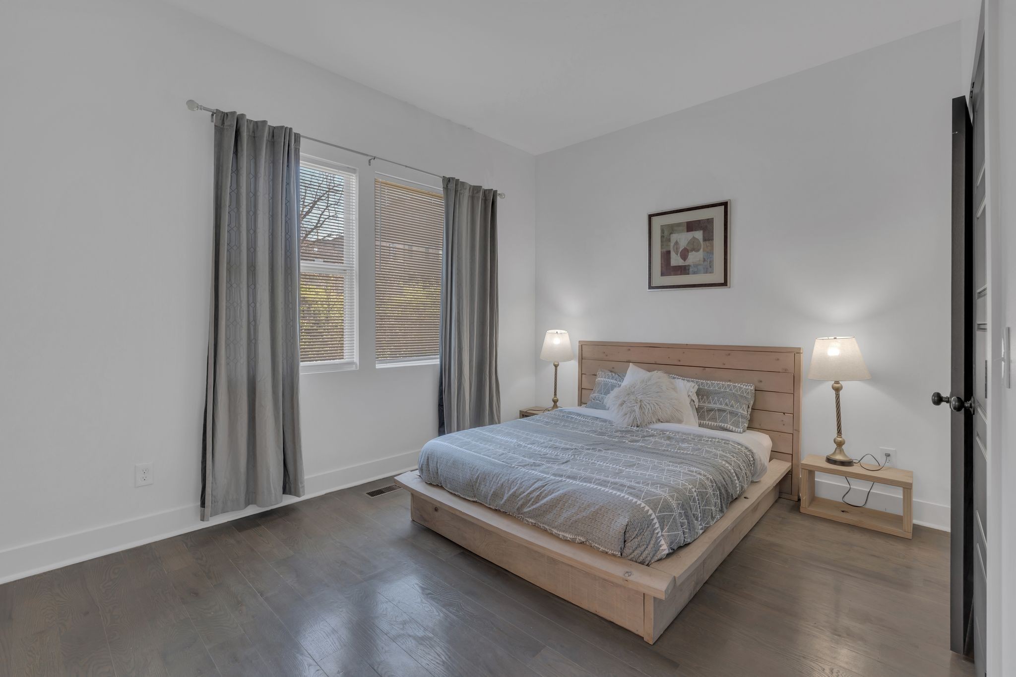 518 Weakley Avenue Nashville TN 37207