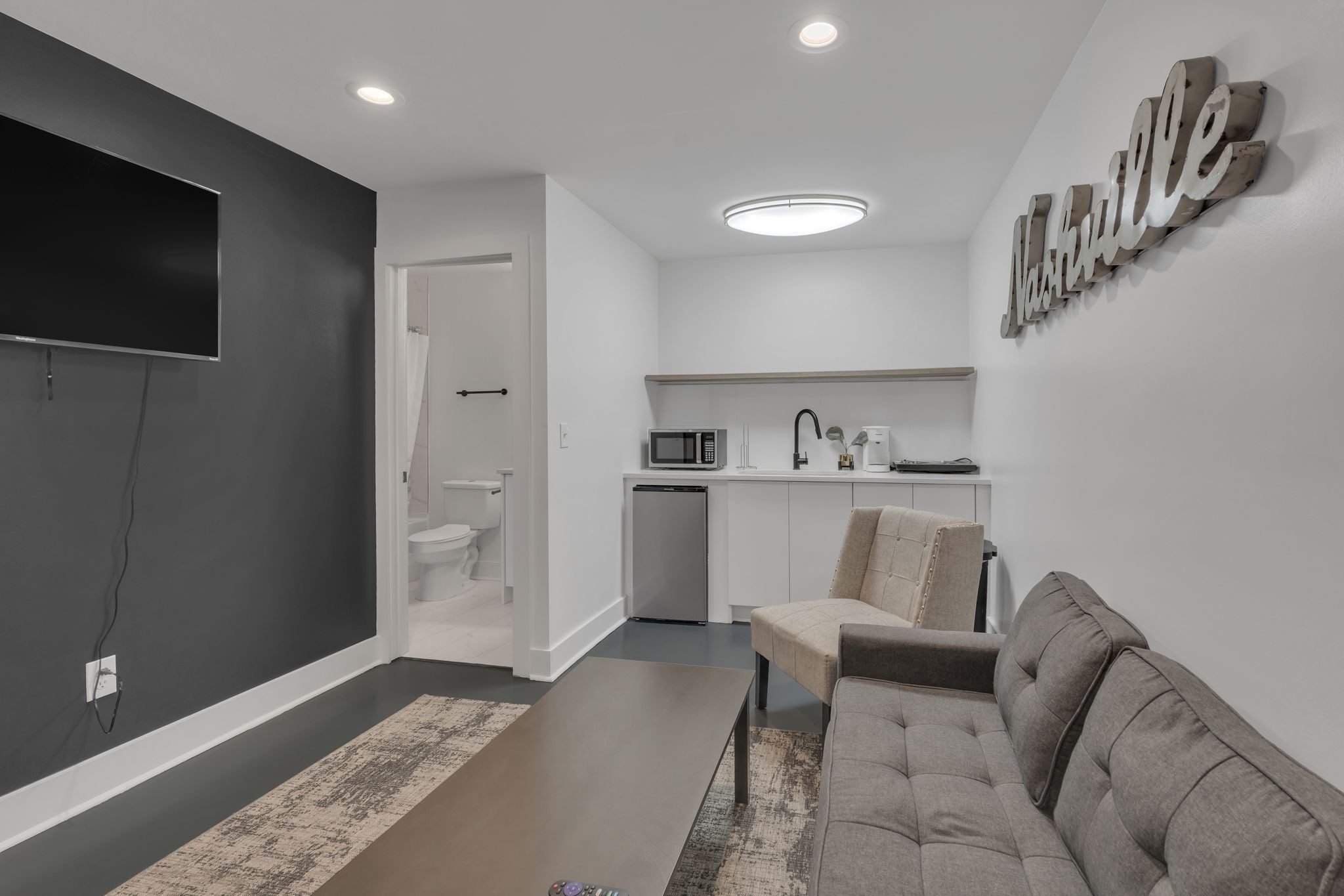 518 Weakley Avenue Nashville TN 37207