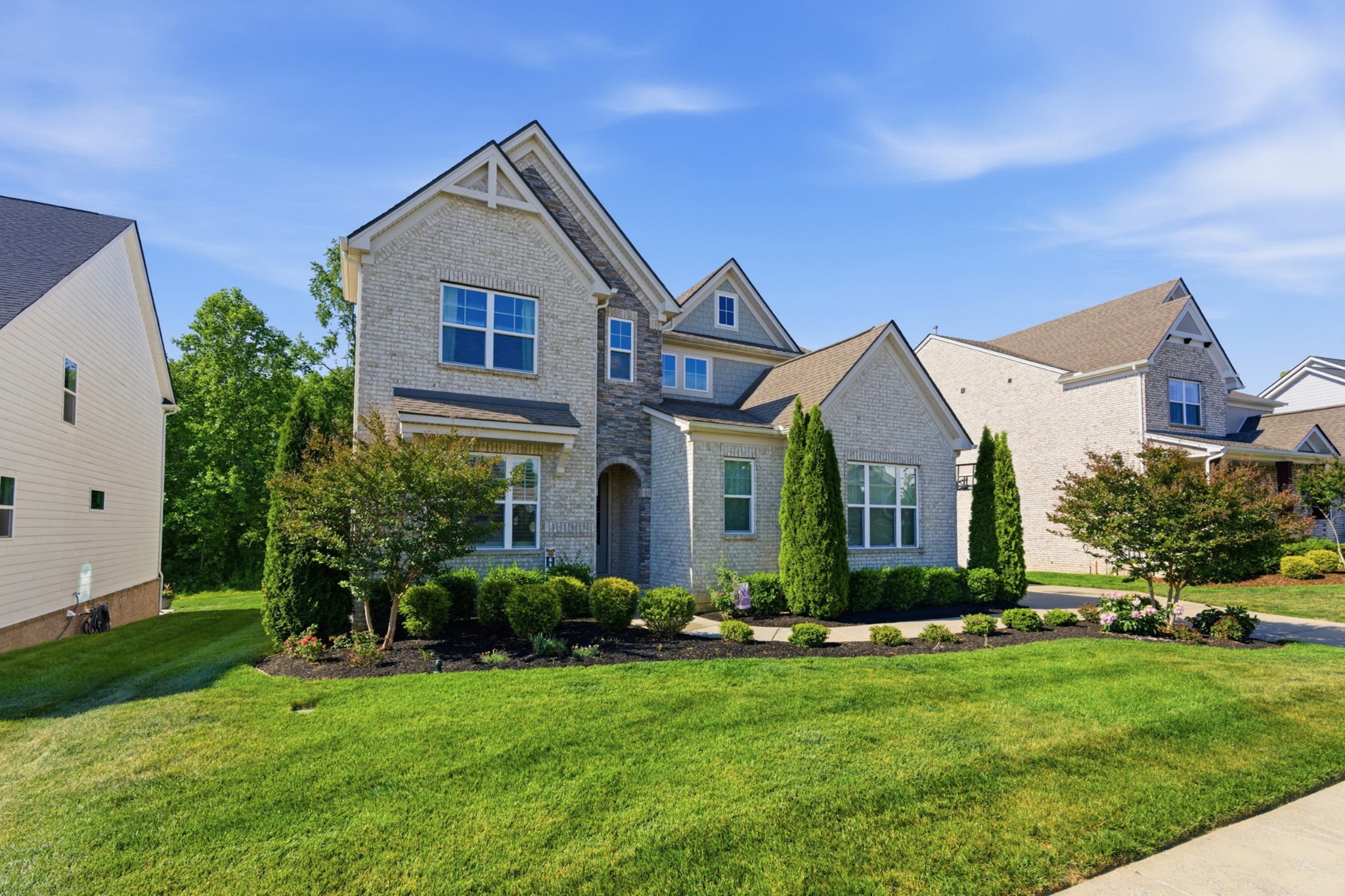 1089 River Oaks Boulevard Lebanon TN 37090