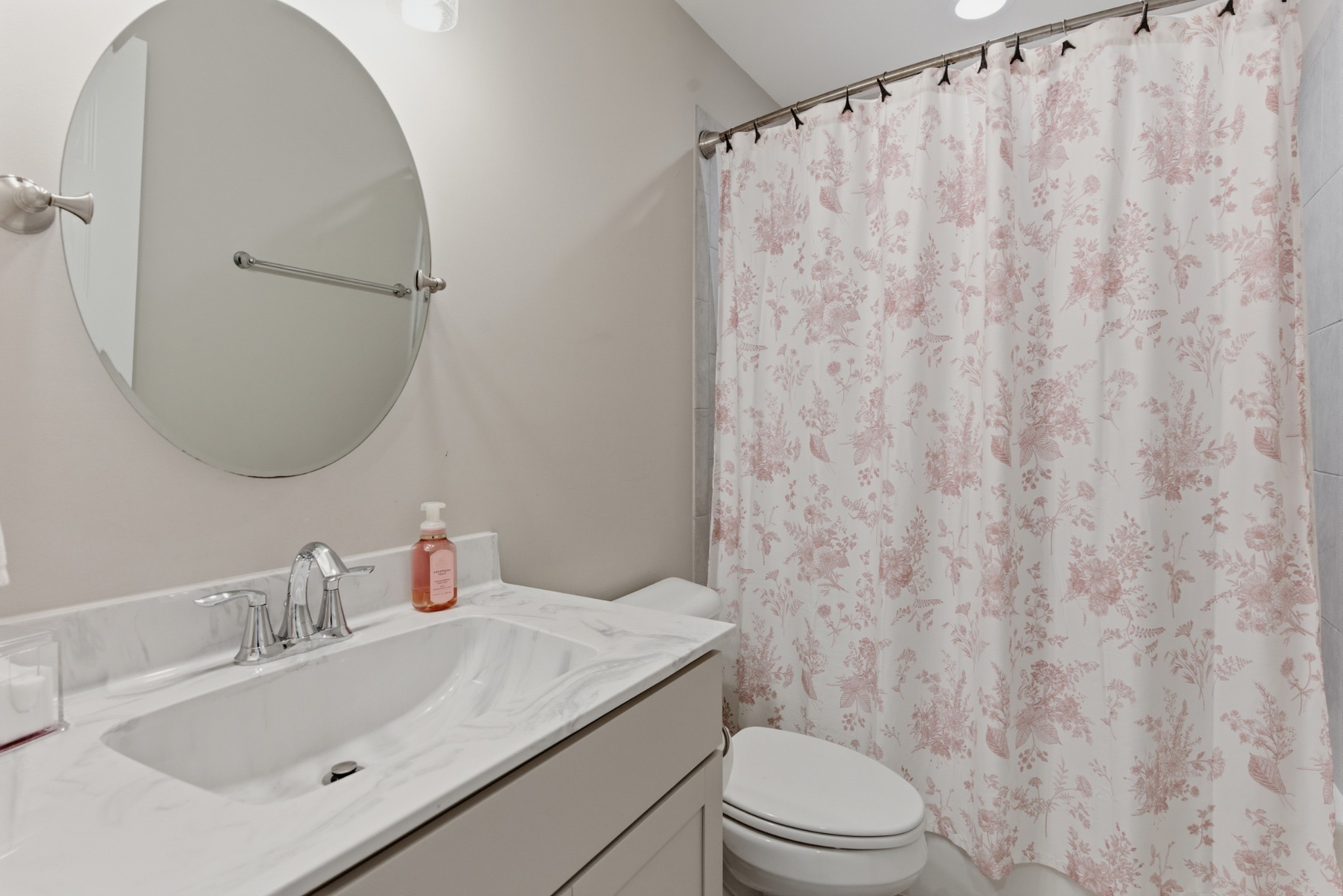 1089 River Oaks Boulevard Lebanon TN 37090