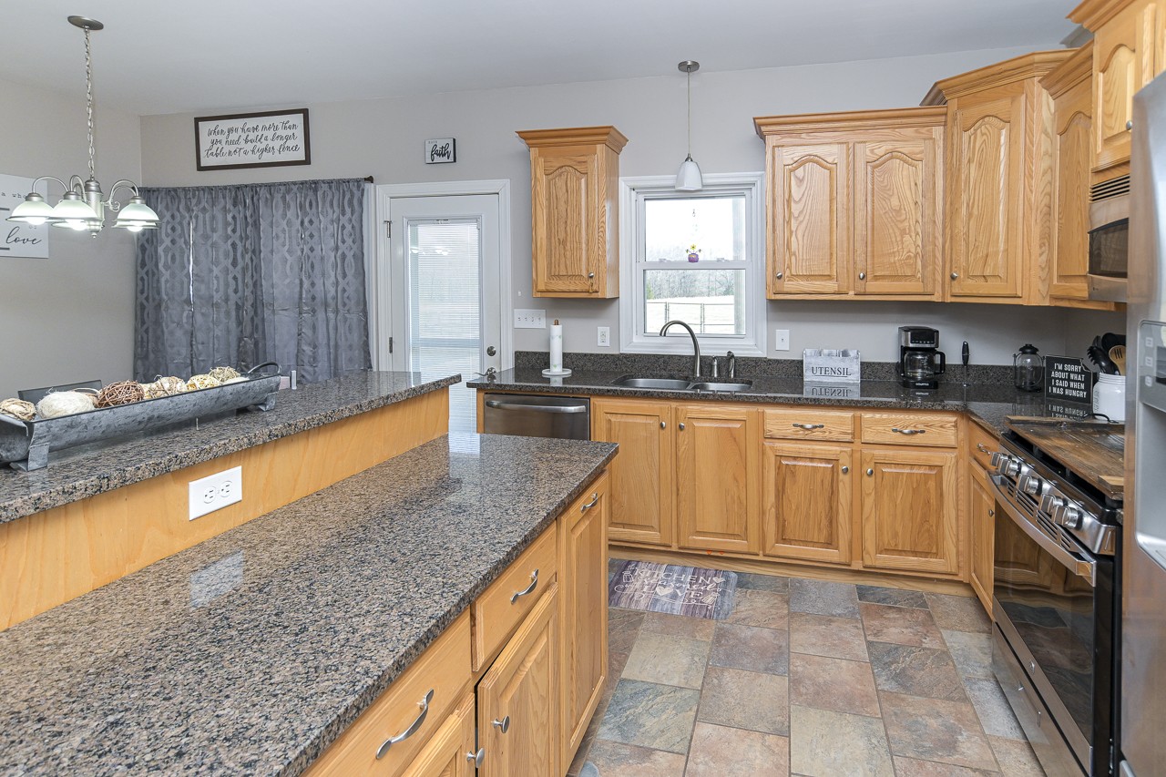 182 Old Camargo Road Fayetteville TN 37334