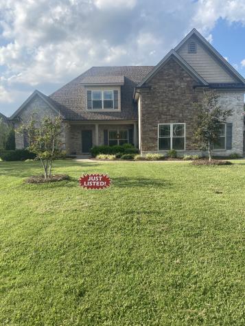8026 Shelly Plum Drive Murfreesboro TN 37128