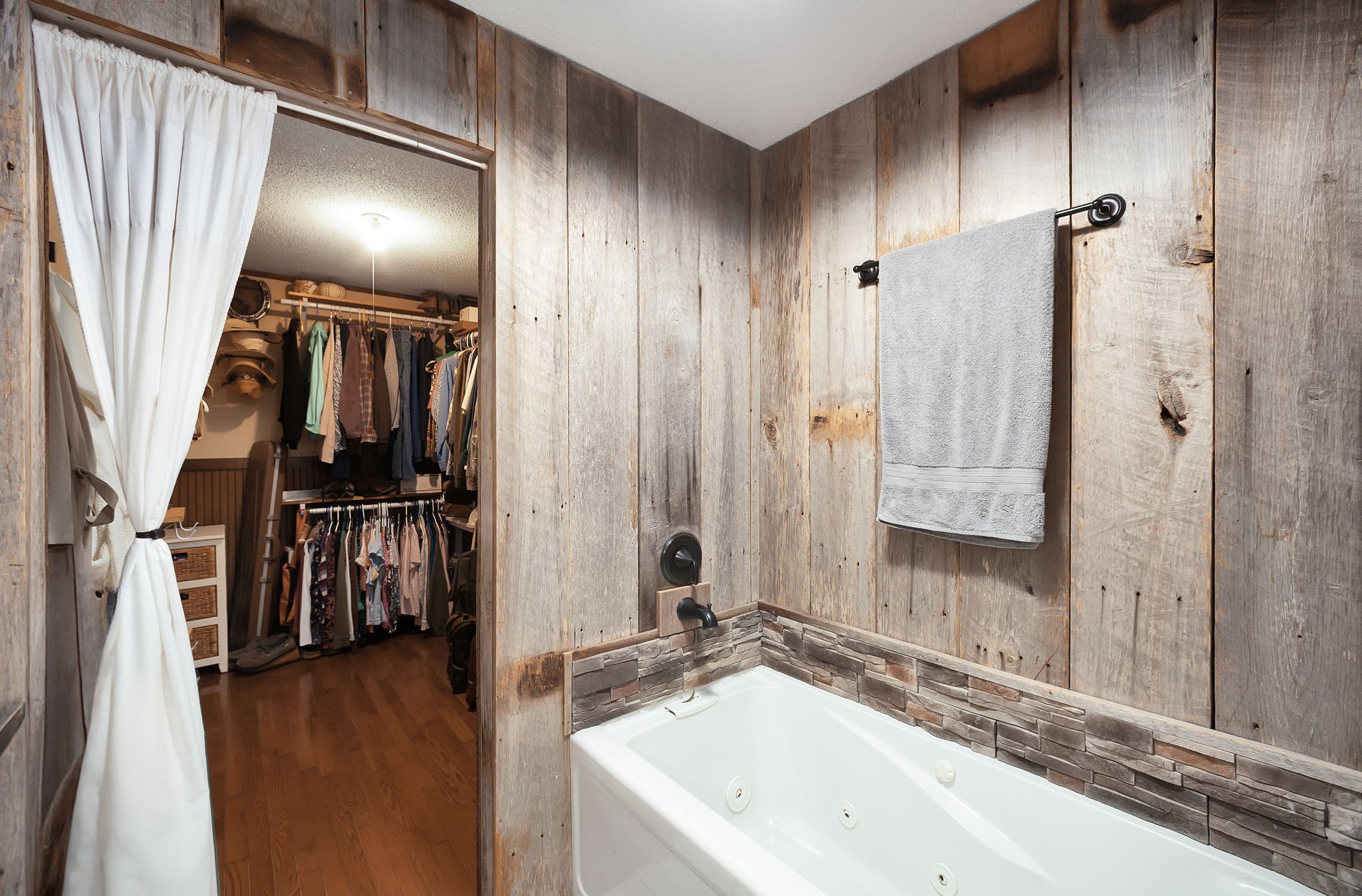 681 Swan Johnson Road Darden TN 38328