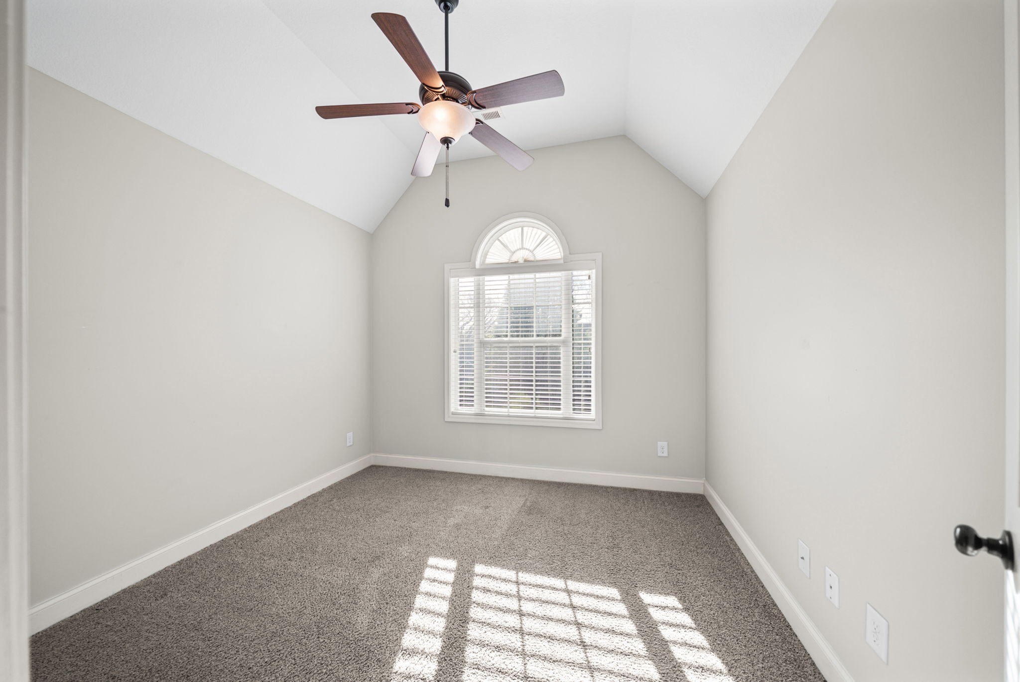 713 W Accipiter Circle Clarksville TN 37043