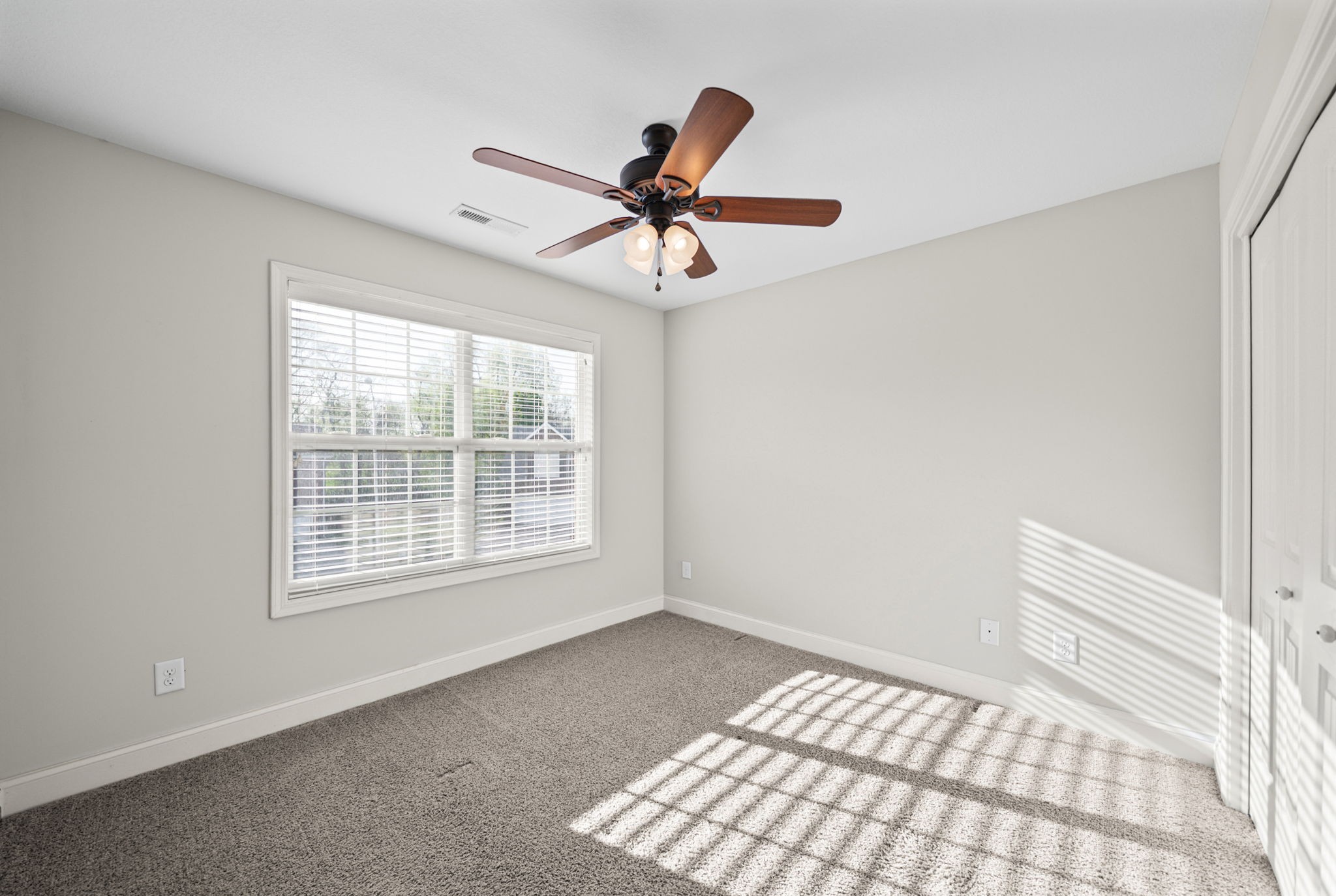 713 W Accipiter Circle Clarksville TN 37043