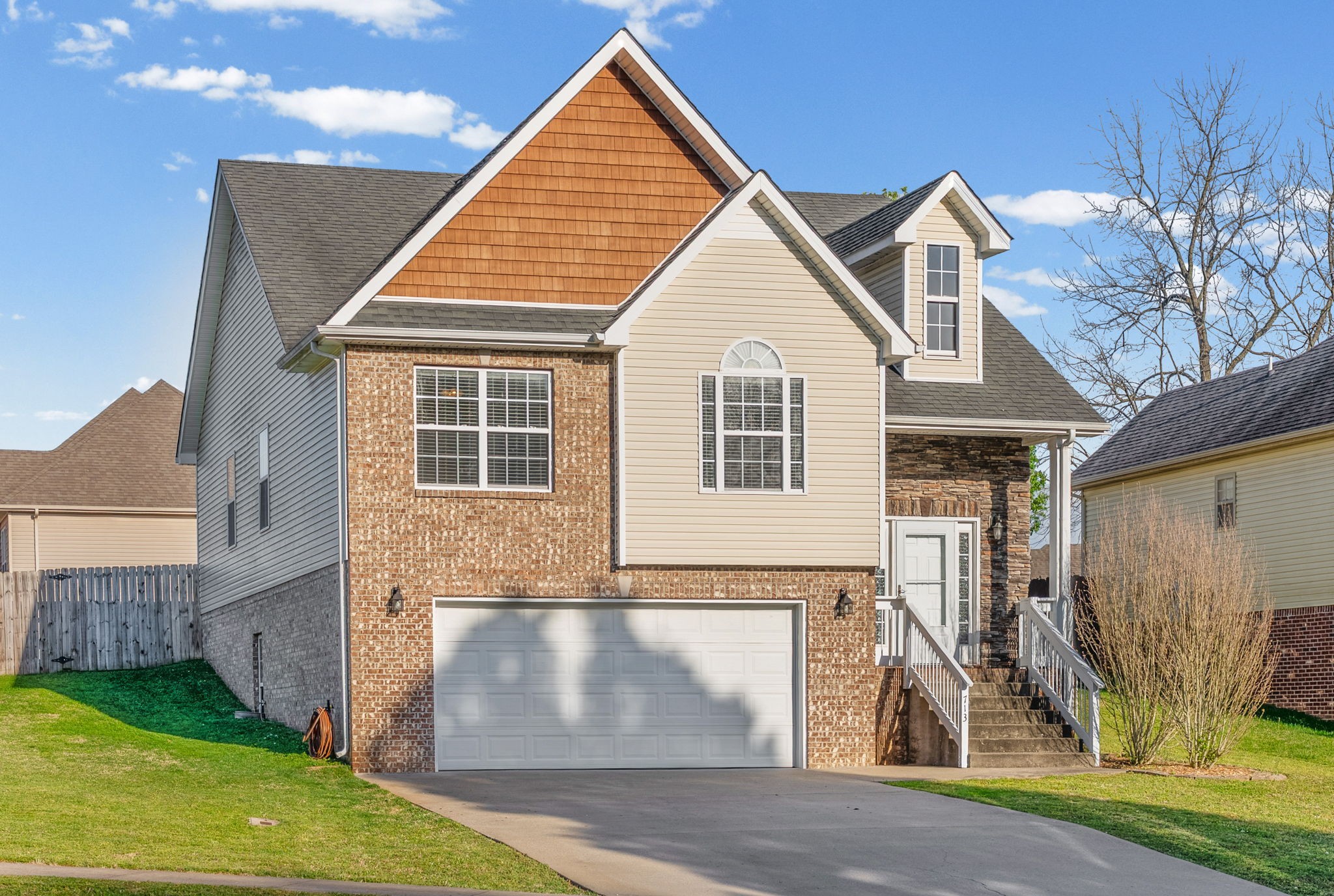713 W Accipiter Circle Clarksville TN 37043