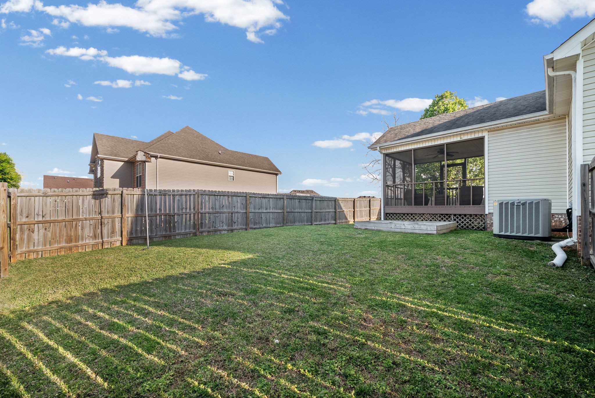713 W Accipiter Circle Clarksville TN 37043