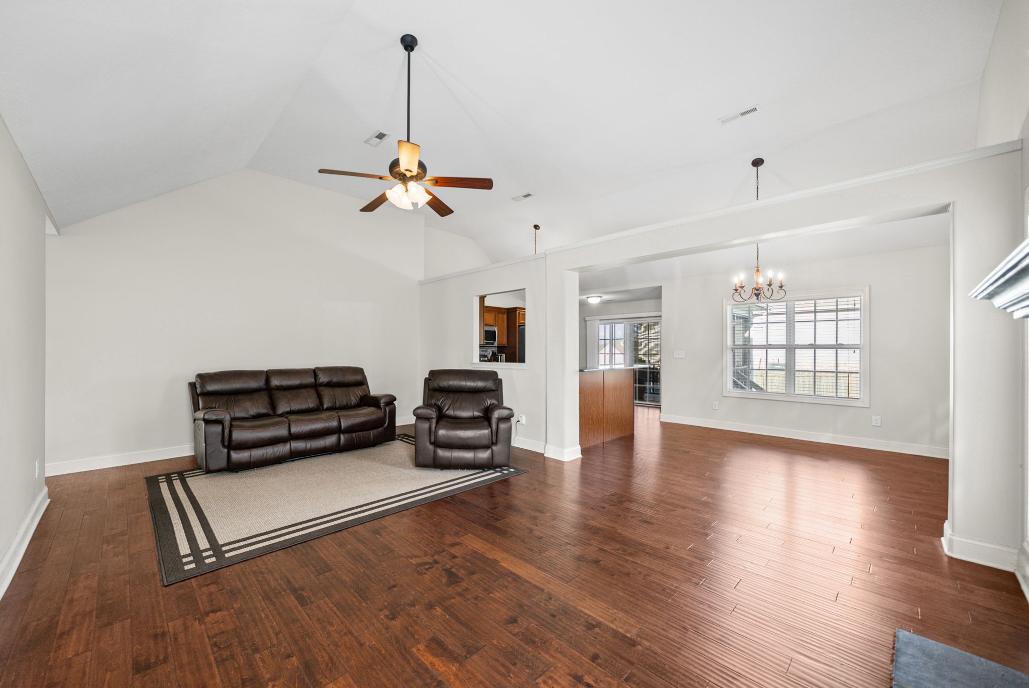 713 W Accipiter Circle Clarksville TN 37043