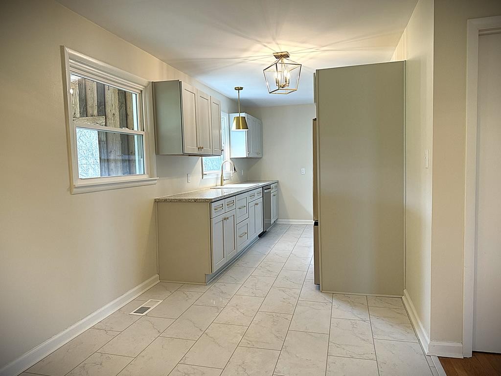 118 Collins Road Allons TN 38541