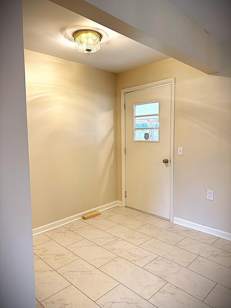 118 Collins Road Allons TN 38541