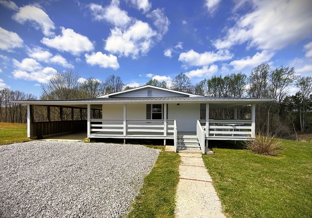 118 Collins Road Allons TN 38541