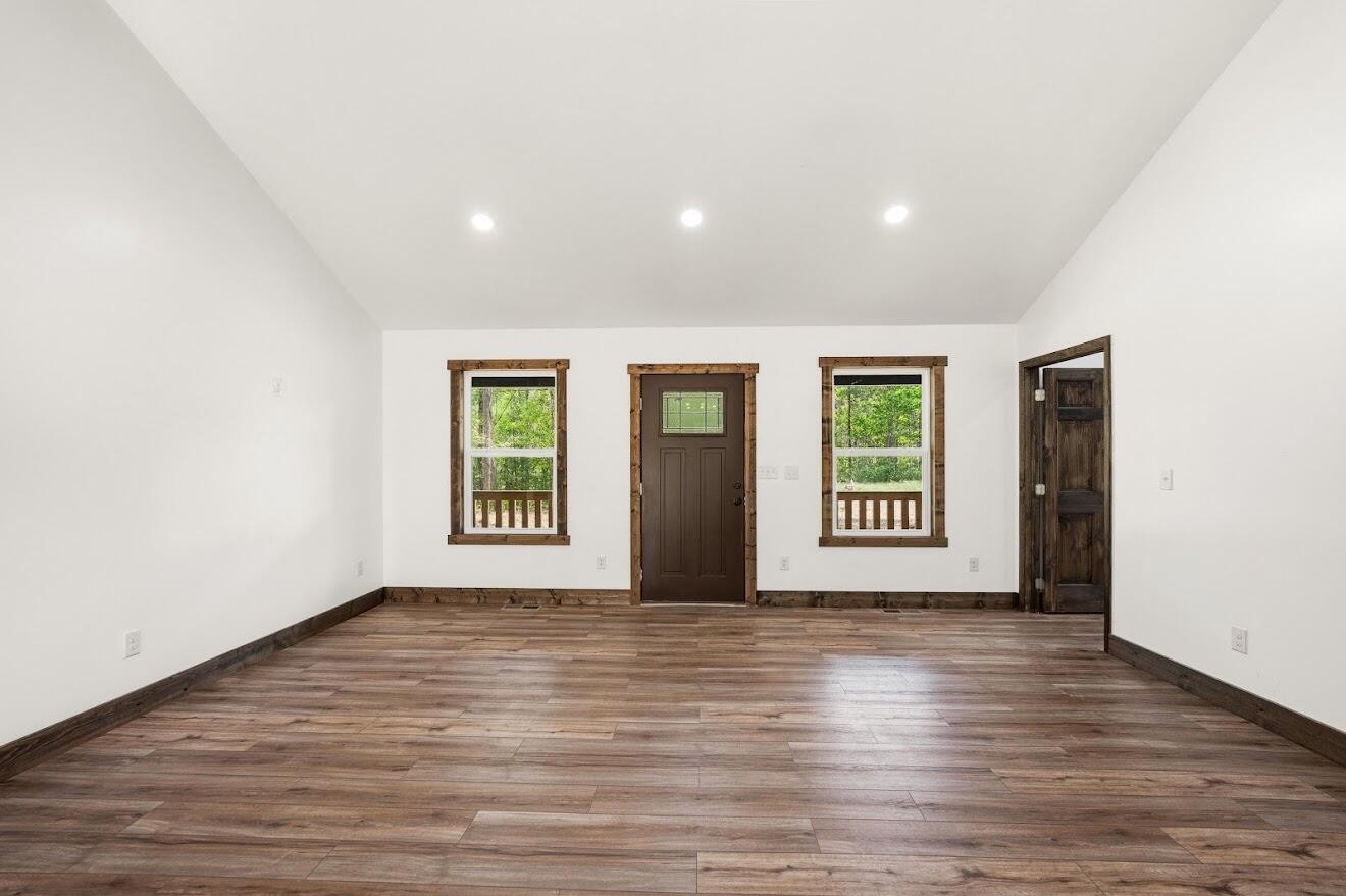 2387 Porch Rock Road Pikeville TN 37367