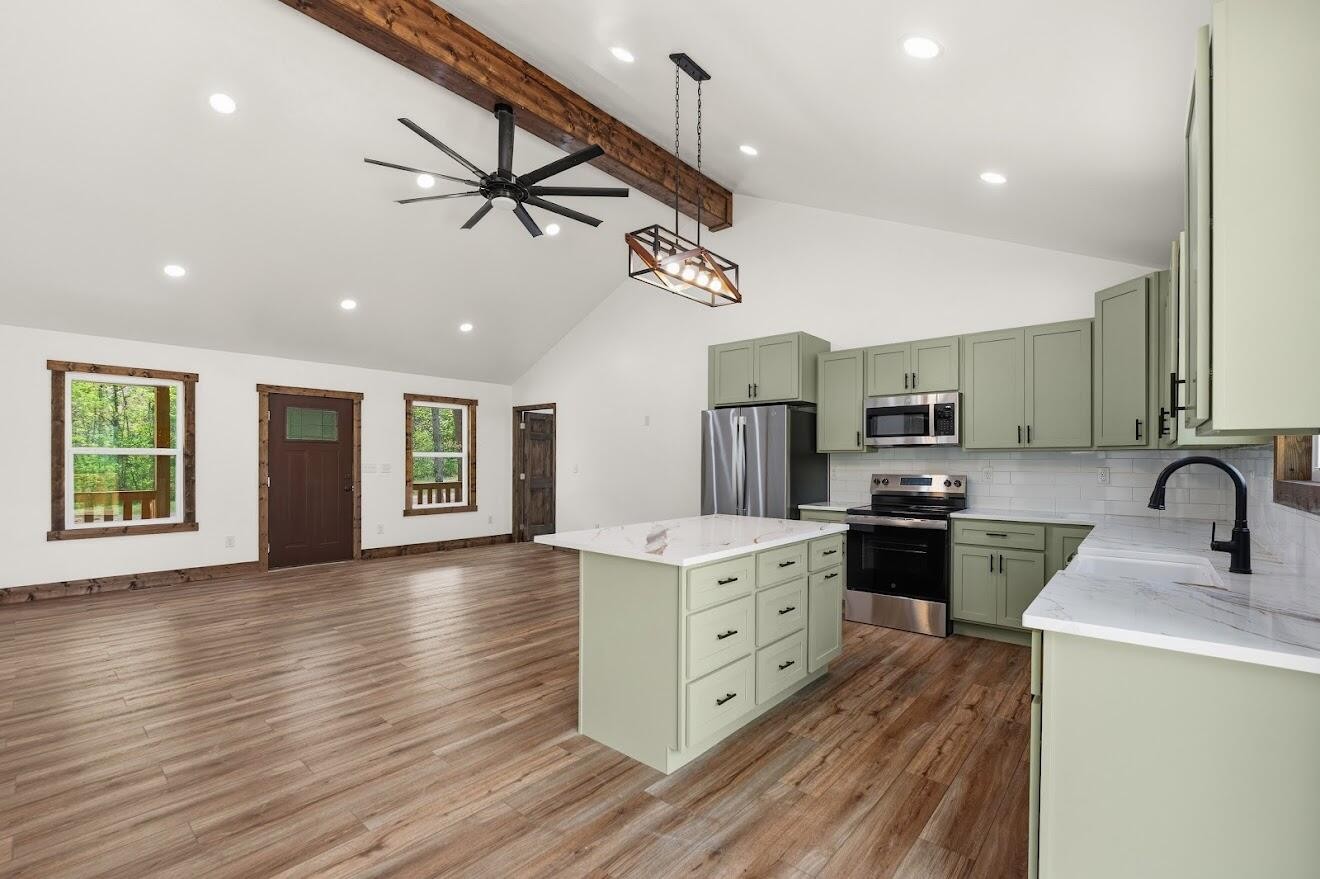 2387 Porch Rock Road Pikeville TN 37367