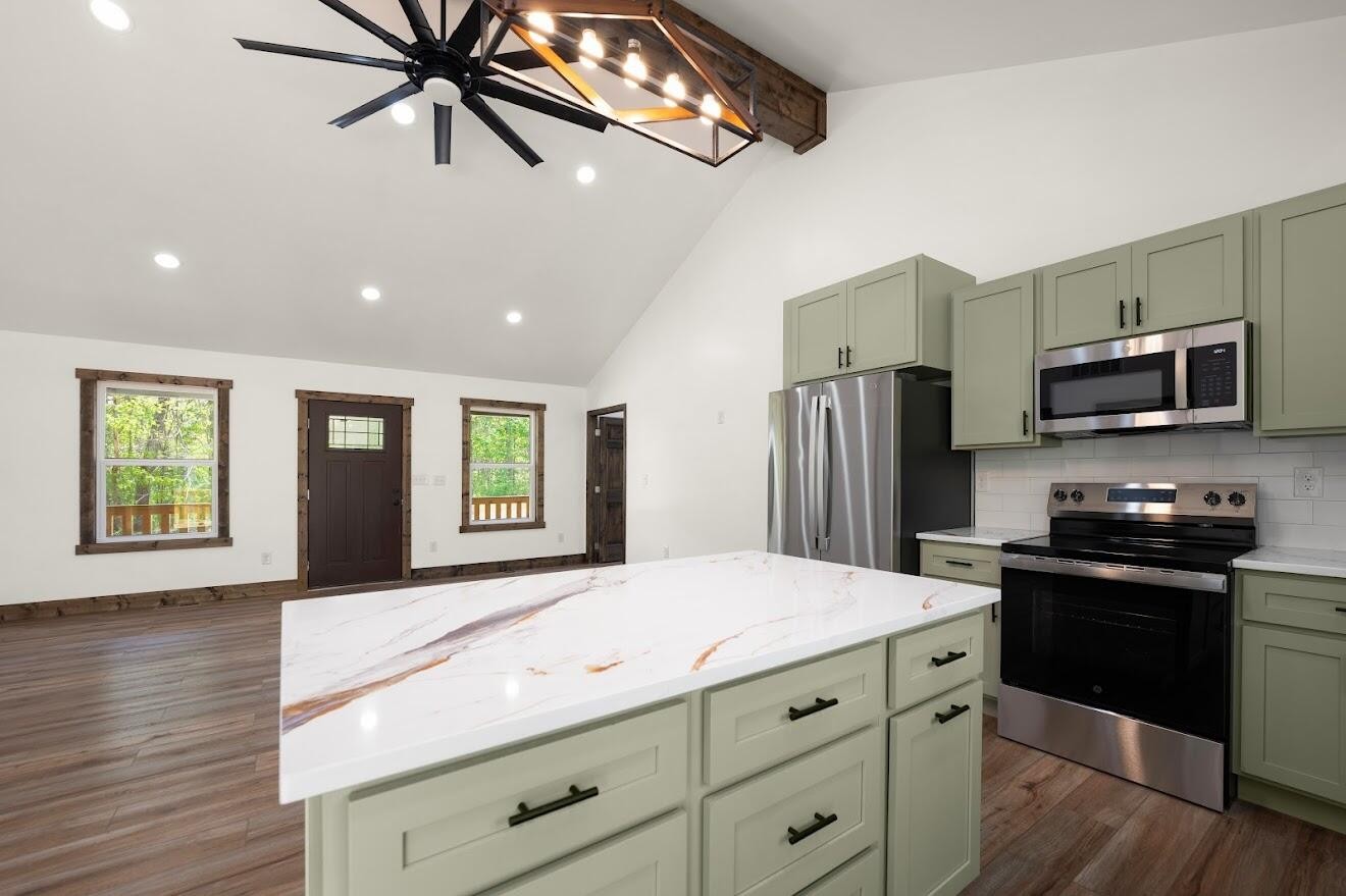 2387 Porch Rock Road Pikeville TN 37367