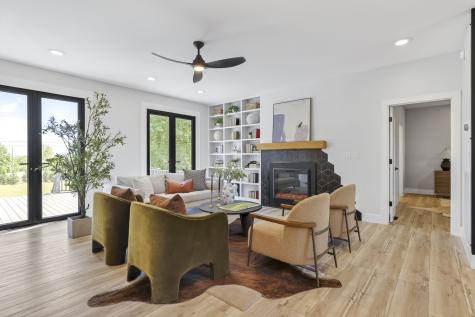 209 Barrington Ct, W Franklin TN 37067