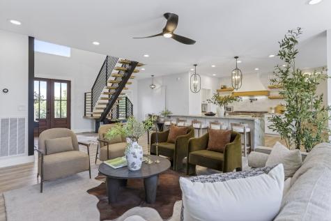 209 Barrington Ct, W Franklin TN 37067