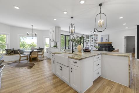209 Barrington Ct, W Franklin TN 37067