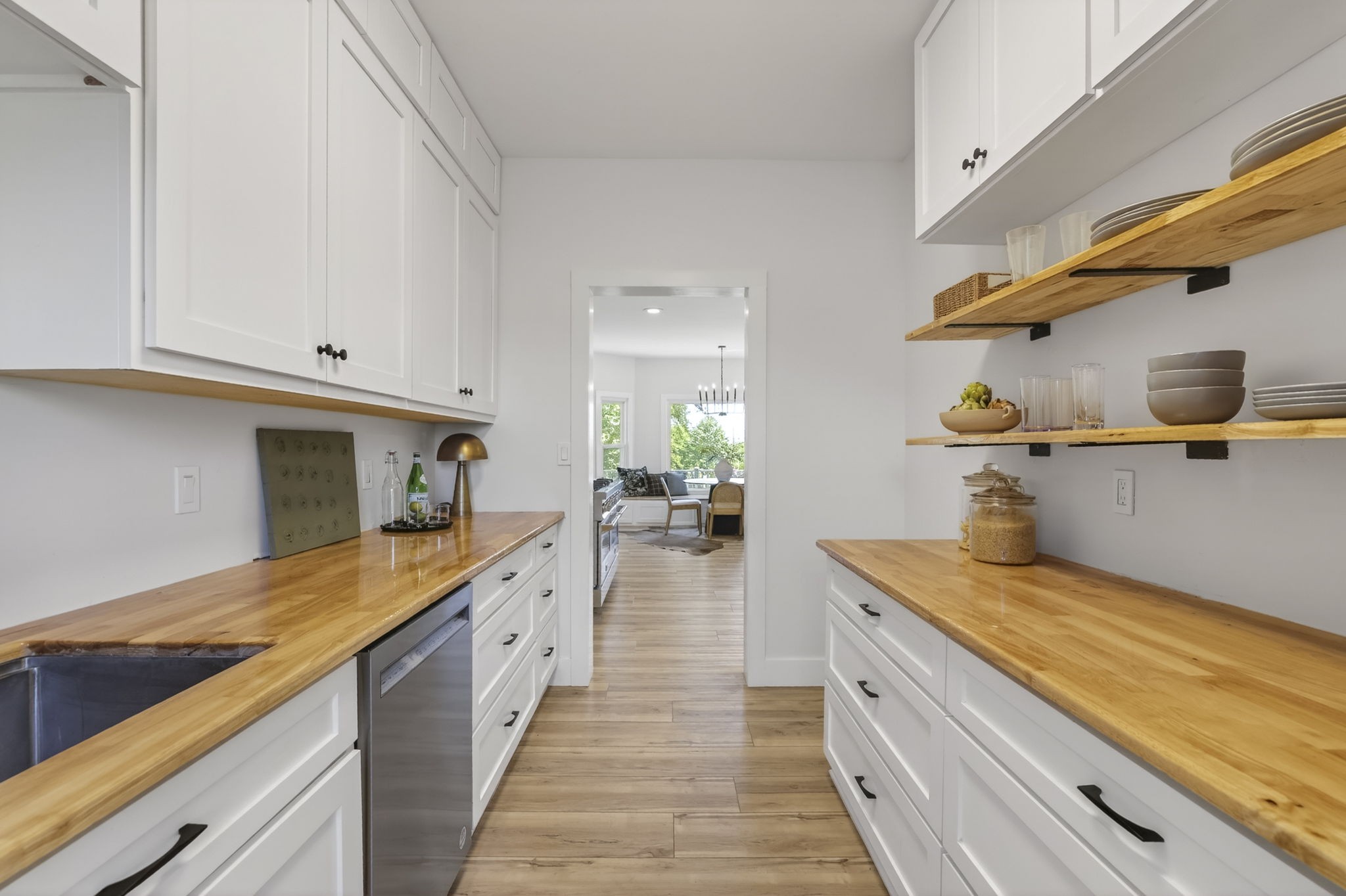 209 Barrington Ct, W Franklin TN 37067