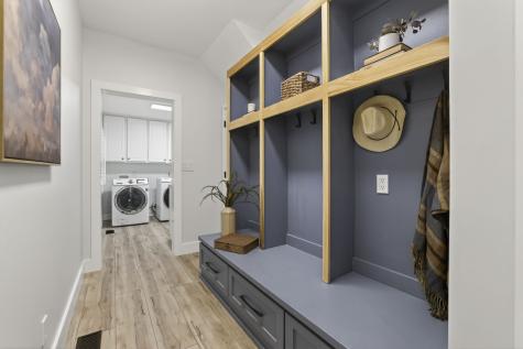 209 Barrington Ct, W Franklin TN 37067