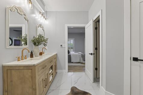 209 Barrington Ct, W Franklin TN 37067