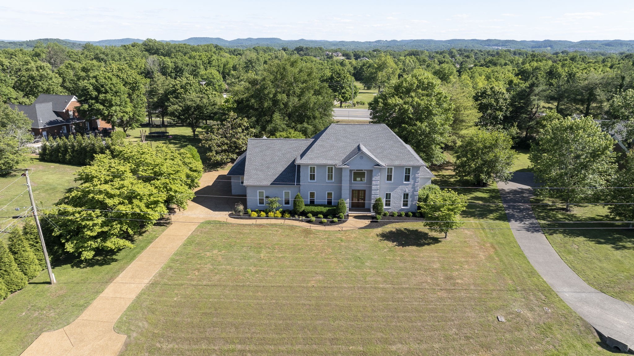209 Barrington Ct, W Franklin TN 37067