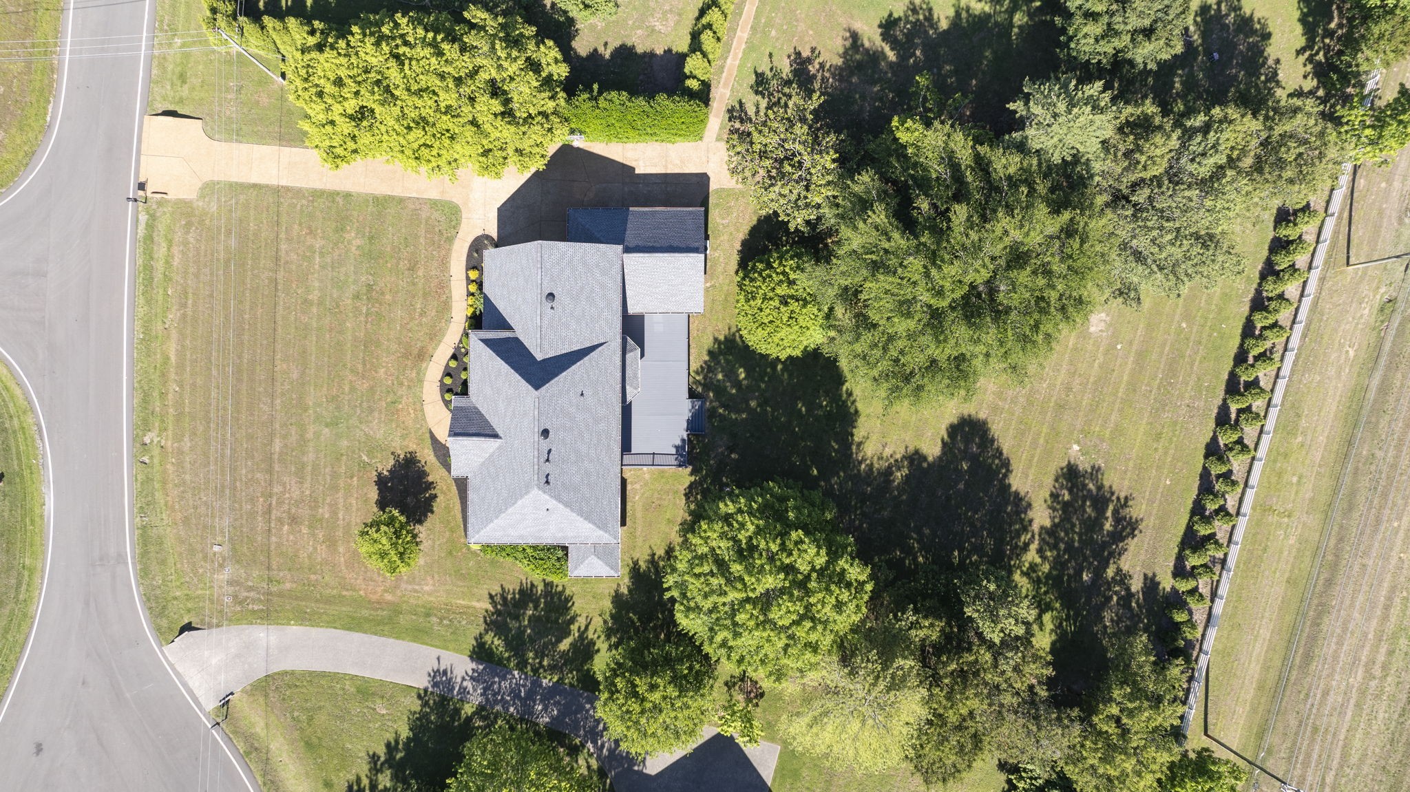 209 Barrington Ct, W Franklin TN 37067
